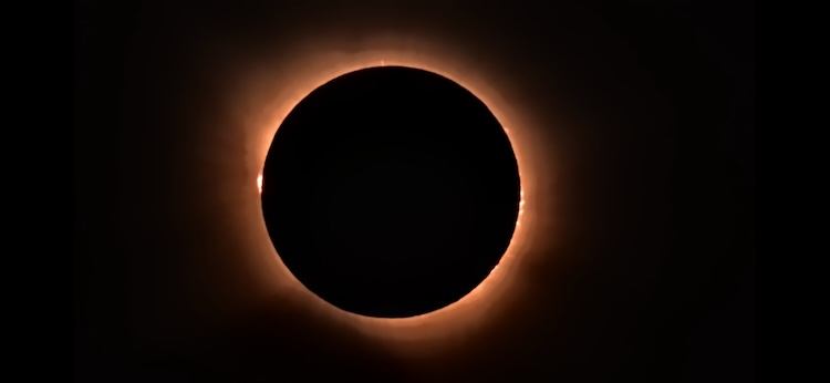 solar eclipse totality with Dwarf Mini